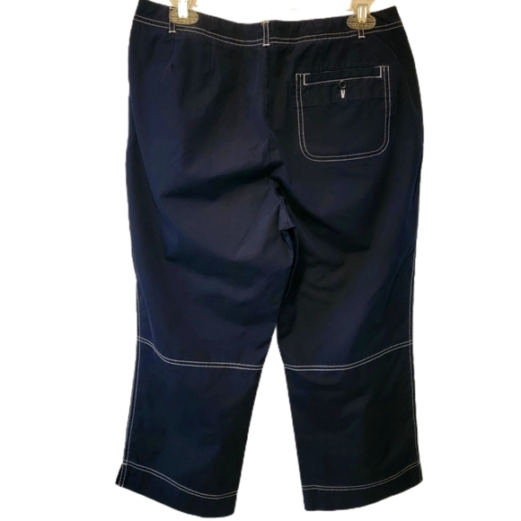 Land's End Navy Blue NWOT Cropped Chino Capris With Pockets 10 - Picture 2 of 3